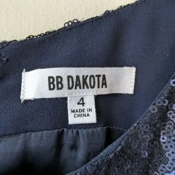 BB Dakota Navy Blue Sequin Mini Dress Size 4 - Picture 6 of 9